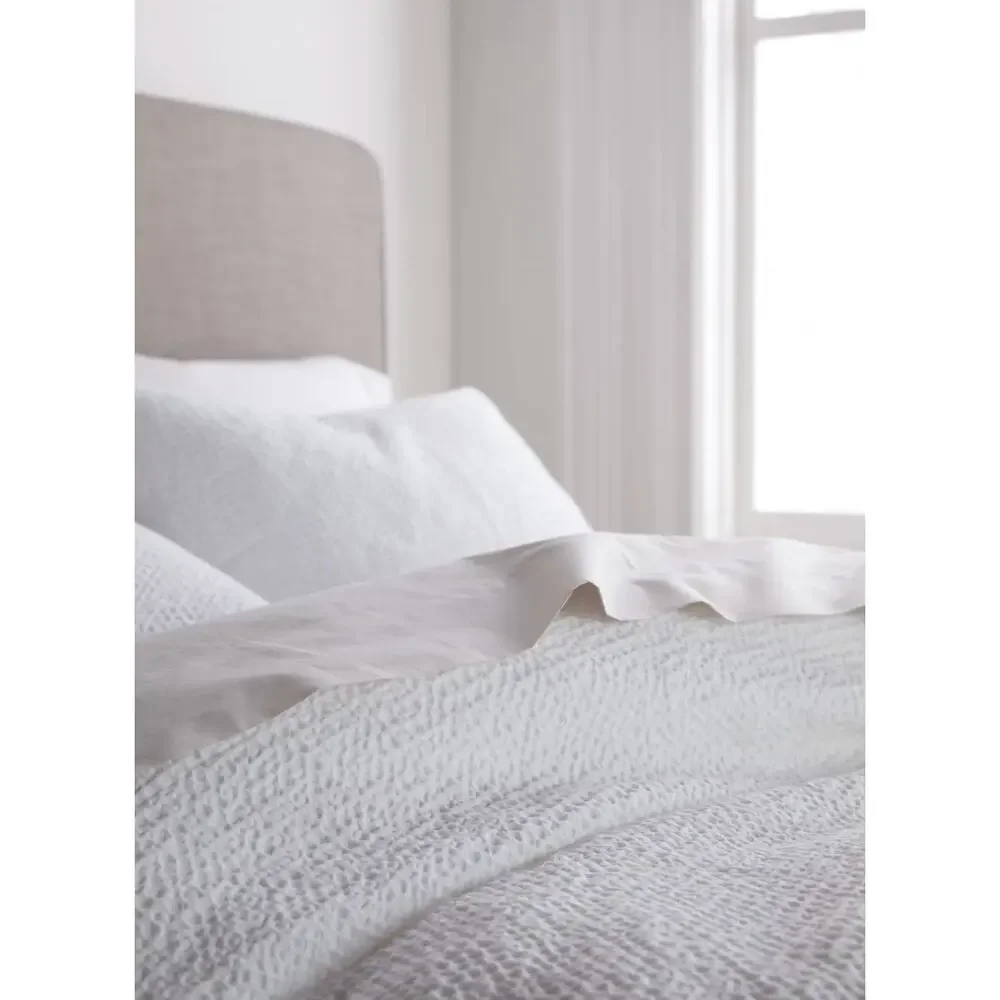 QUINCE Organic Luxe Honeycomb Duvet Cover Set KING/CAL KING in WHITE